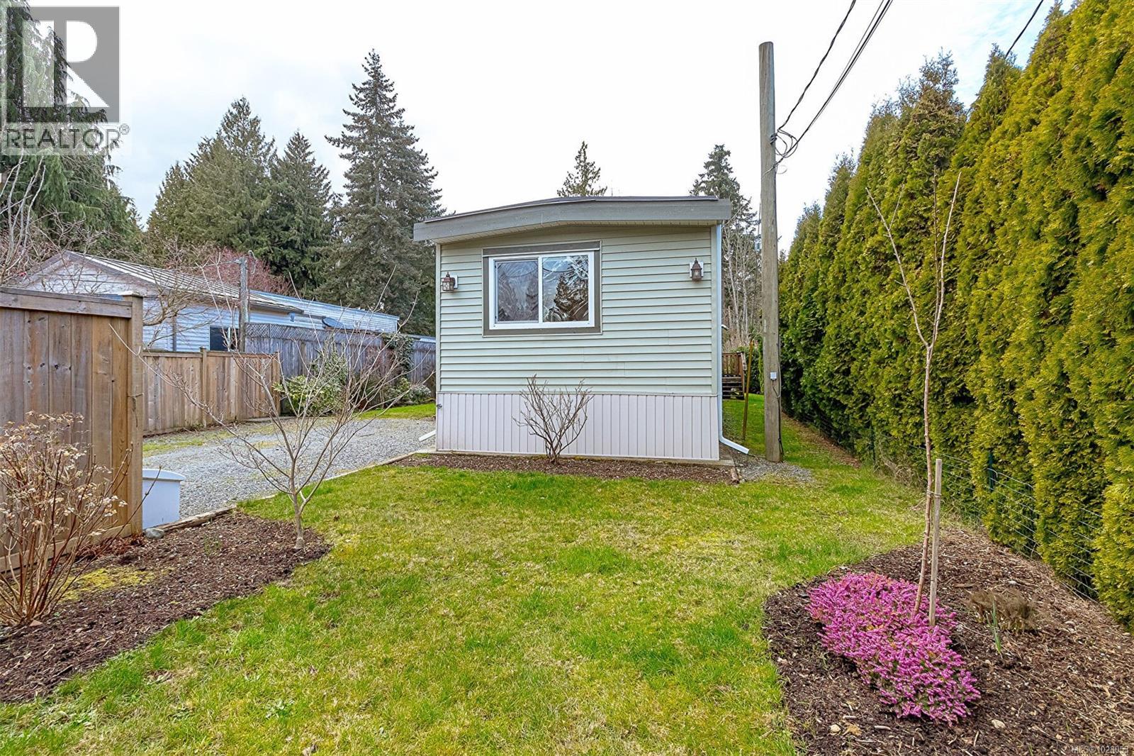 243 TWIGGLY WIGGLY RD - 4