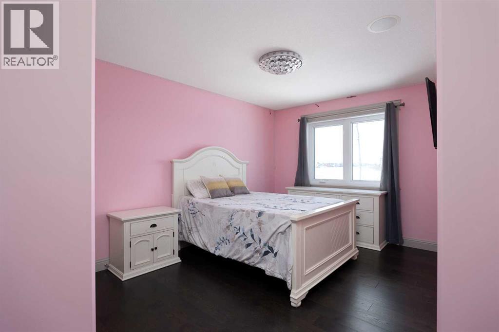 121 Prospect Bay, Fort McMurray