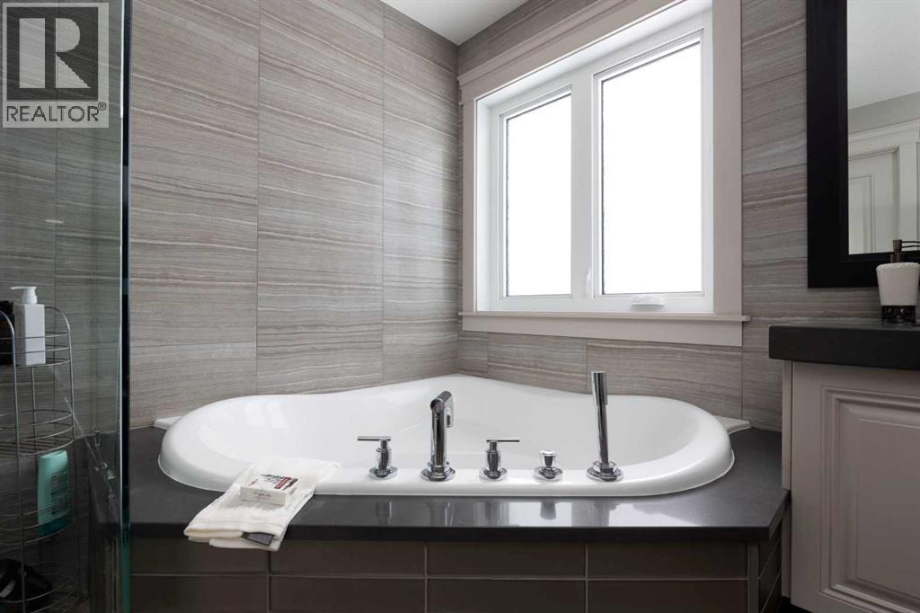 121 Prospect Bay, Fort McMurray