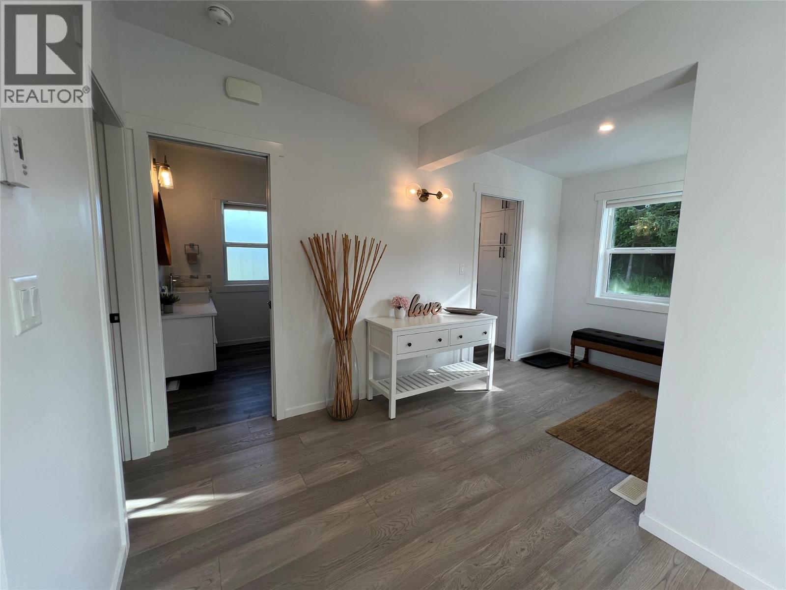 5090 50A Street NE, Salmon Arm