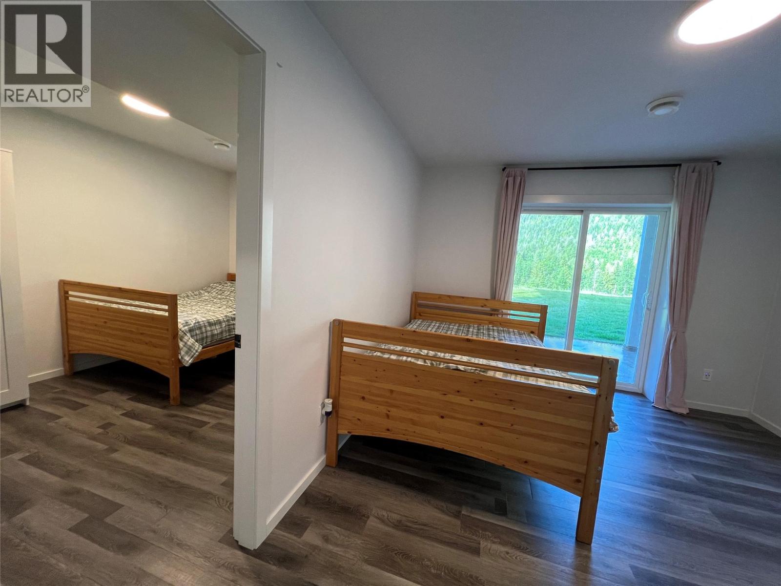 5090 50A Street NE, Salmon Arm