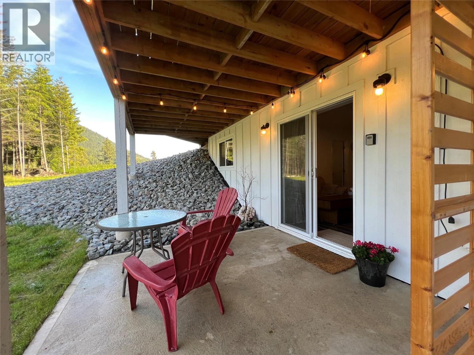 5090 50A Street NE, Salmon Arm