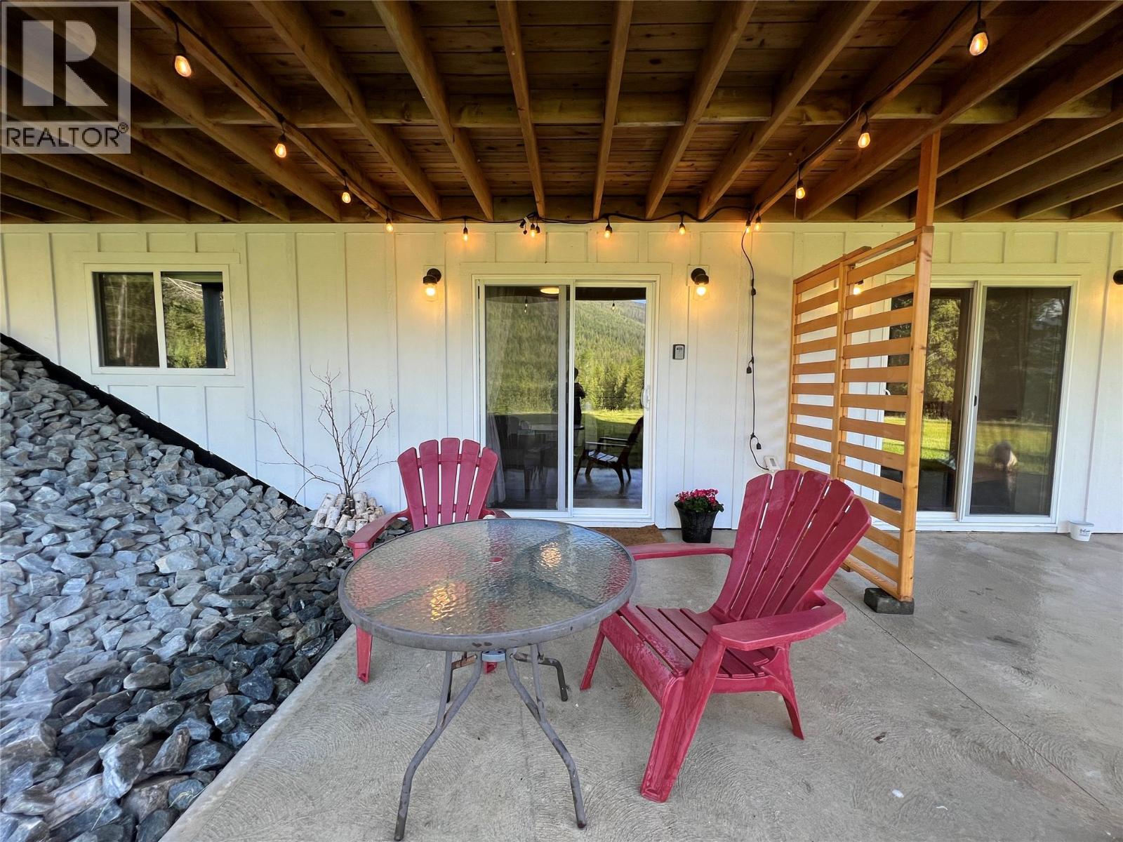 5090 50A Street NE, Salmon Arm