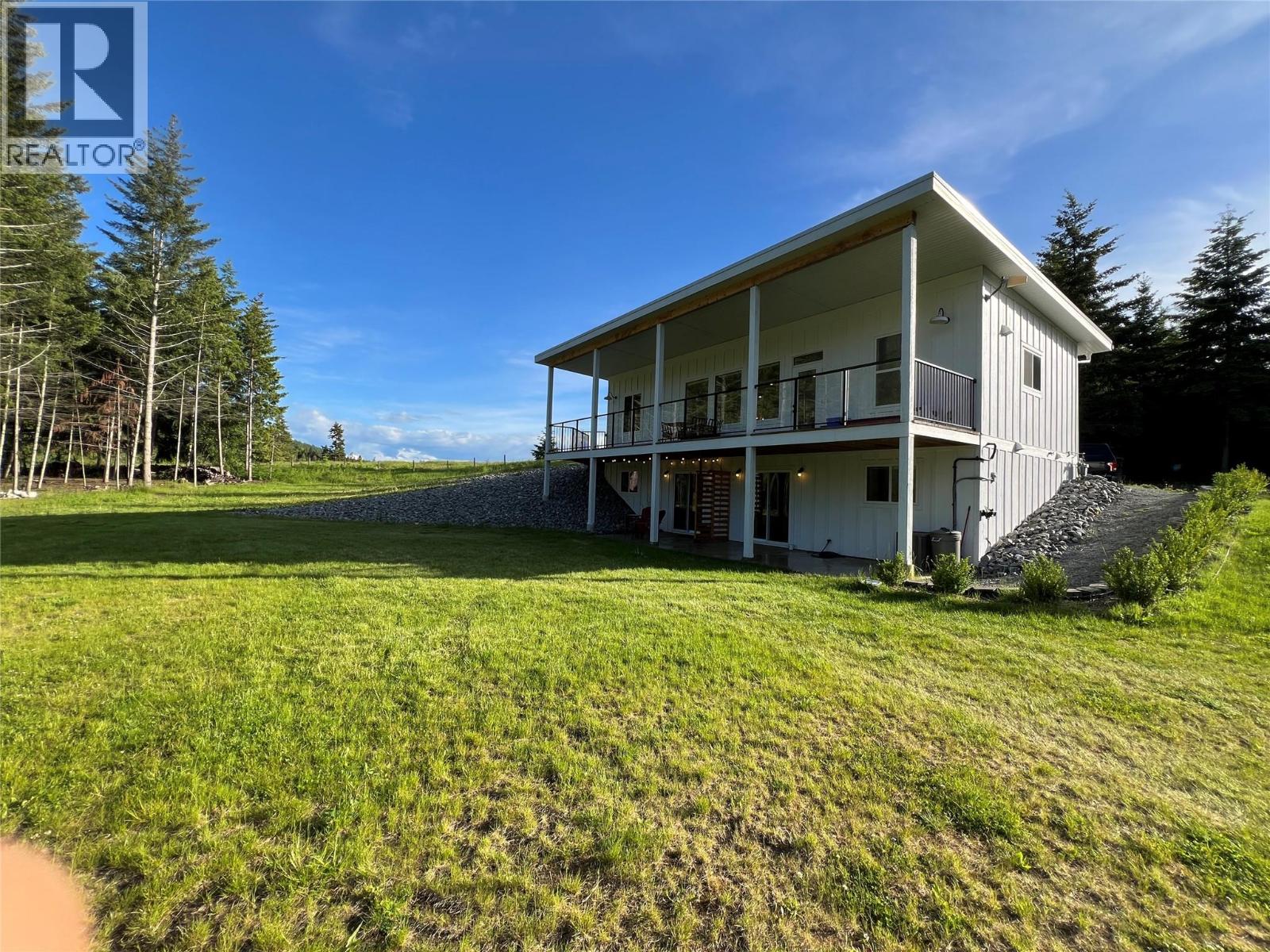 5090 50A Street NE, Salmon Arm