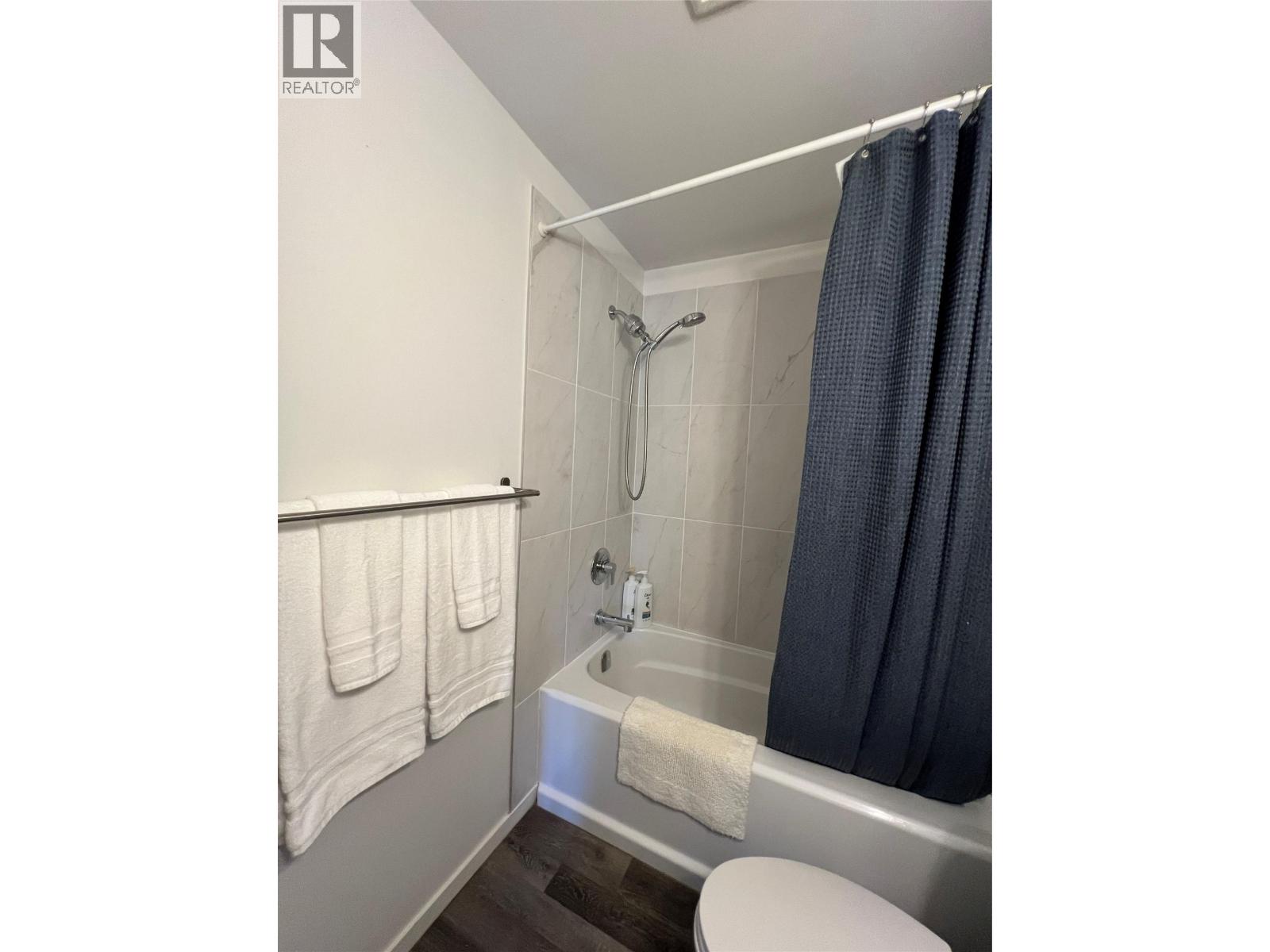 5090 50A Street NE, Salmon Arm