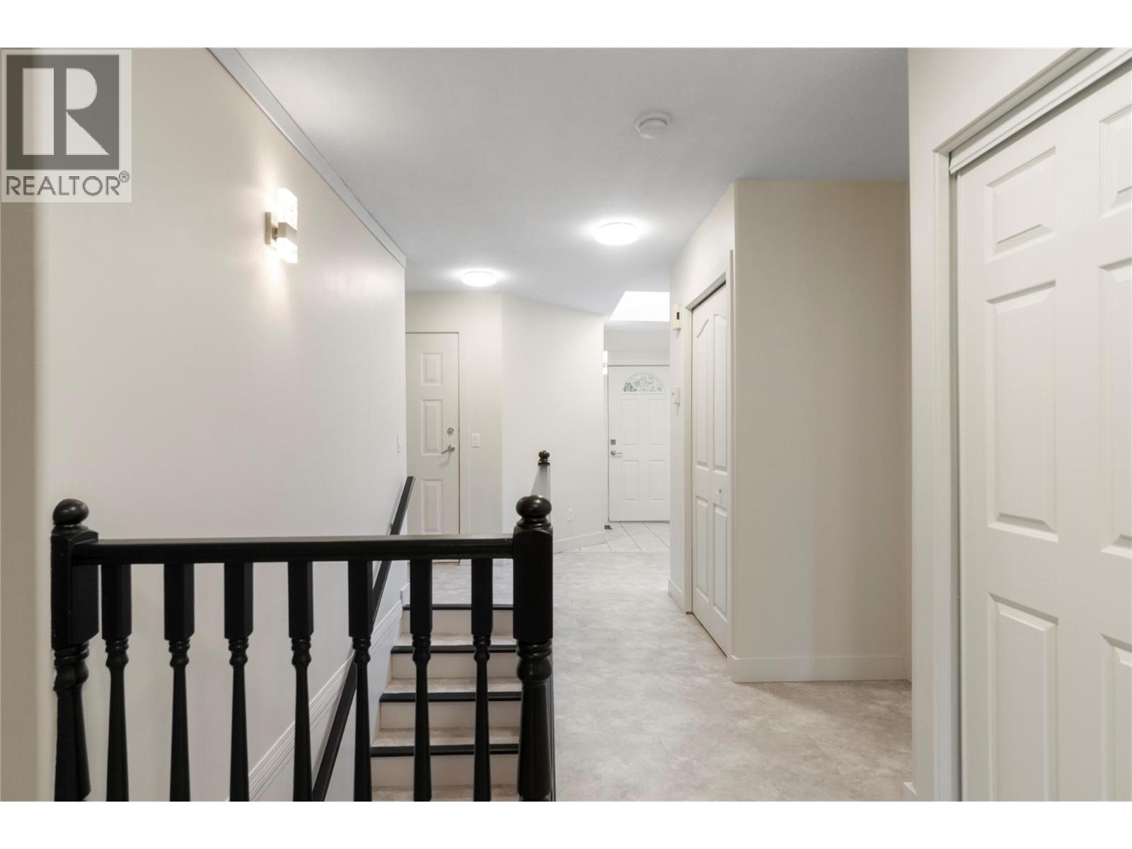 721 11 Street SE, Salmon Arm