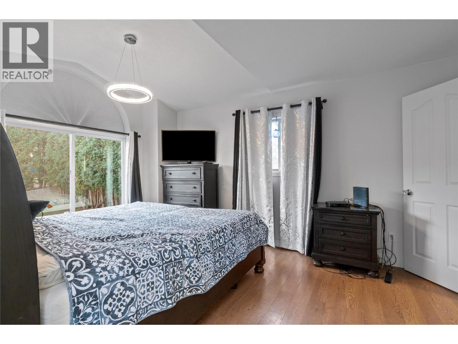 721 11 Street SE, Salmon Arm