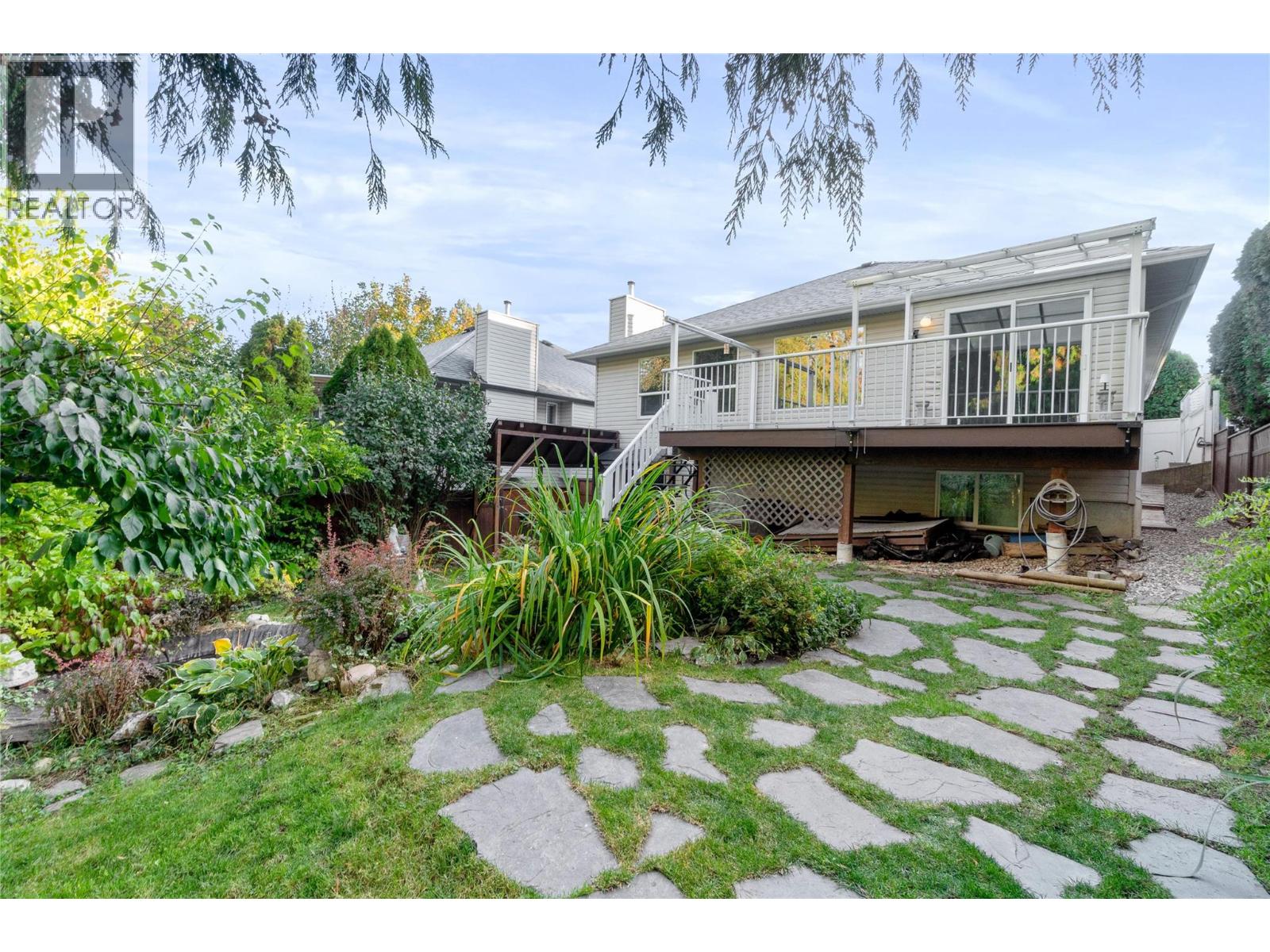 721 11 Street SE, Salmon Arm