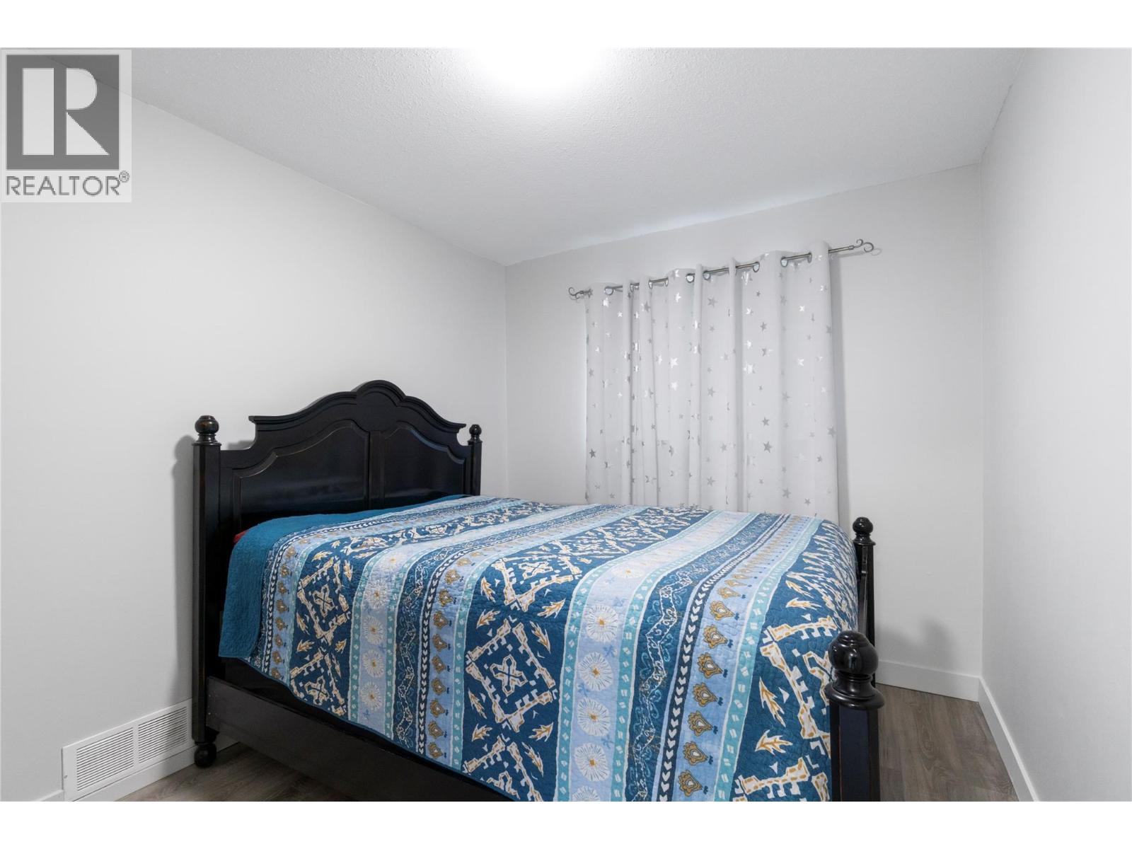 721 11 Street SE, Salmon Arm