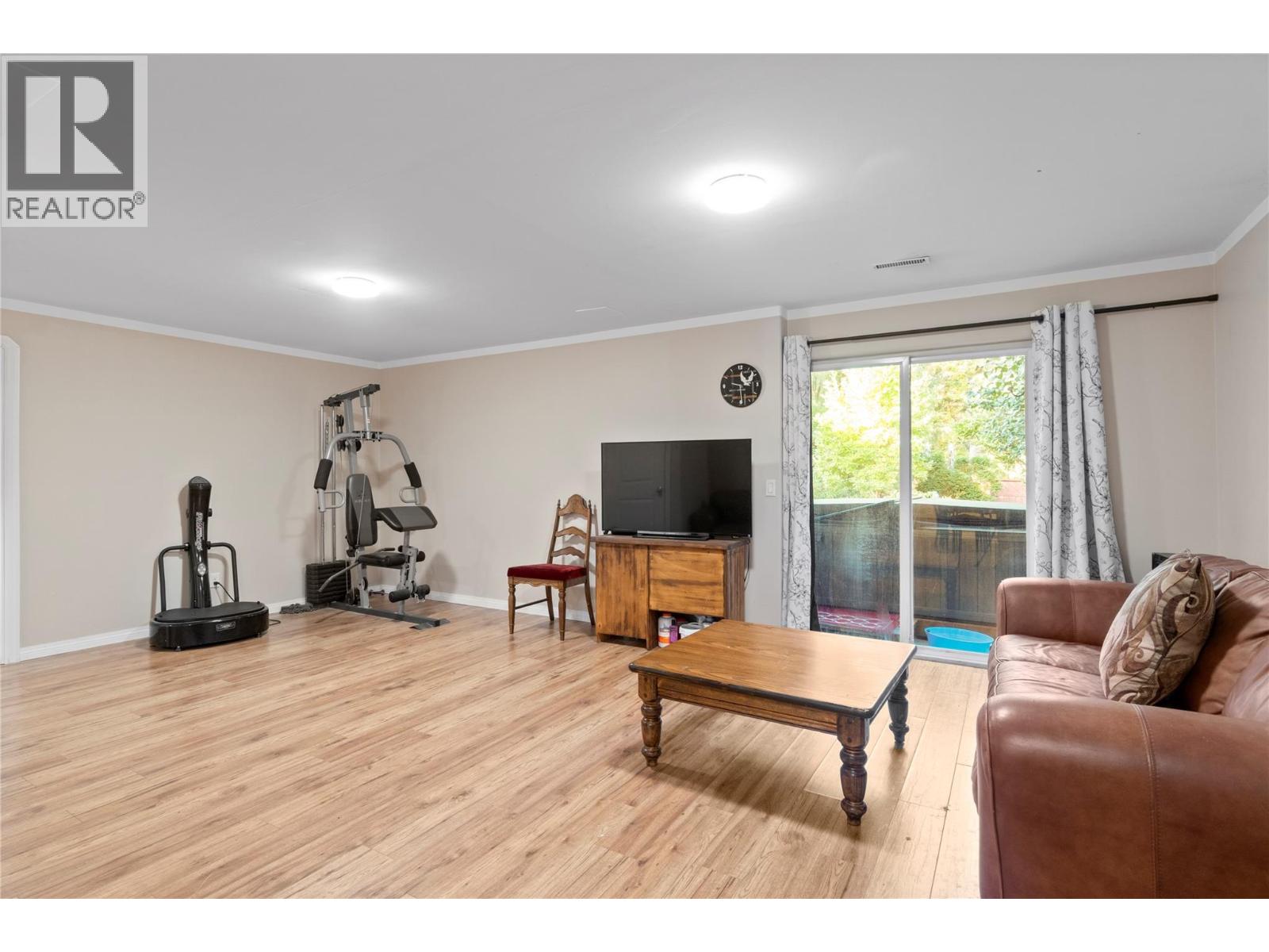 721 11 Street SE, Salmon Arm