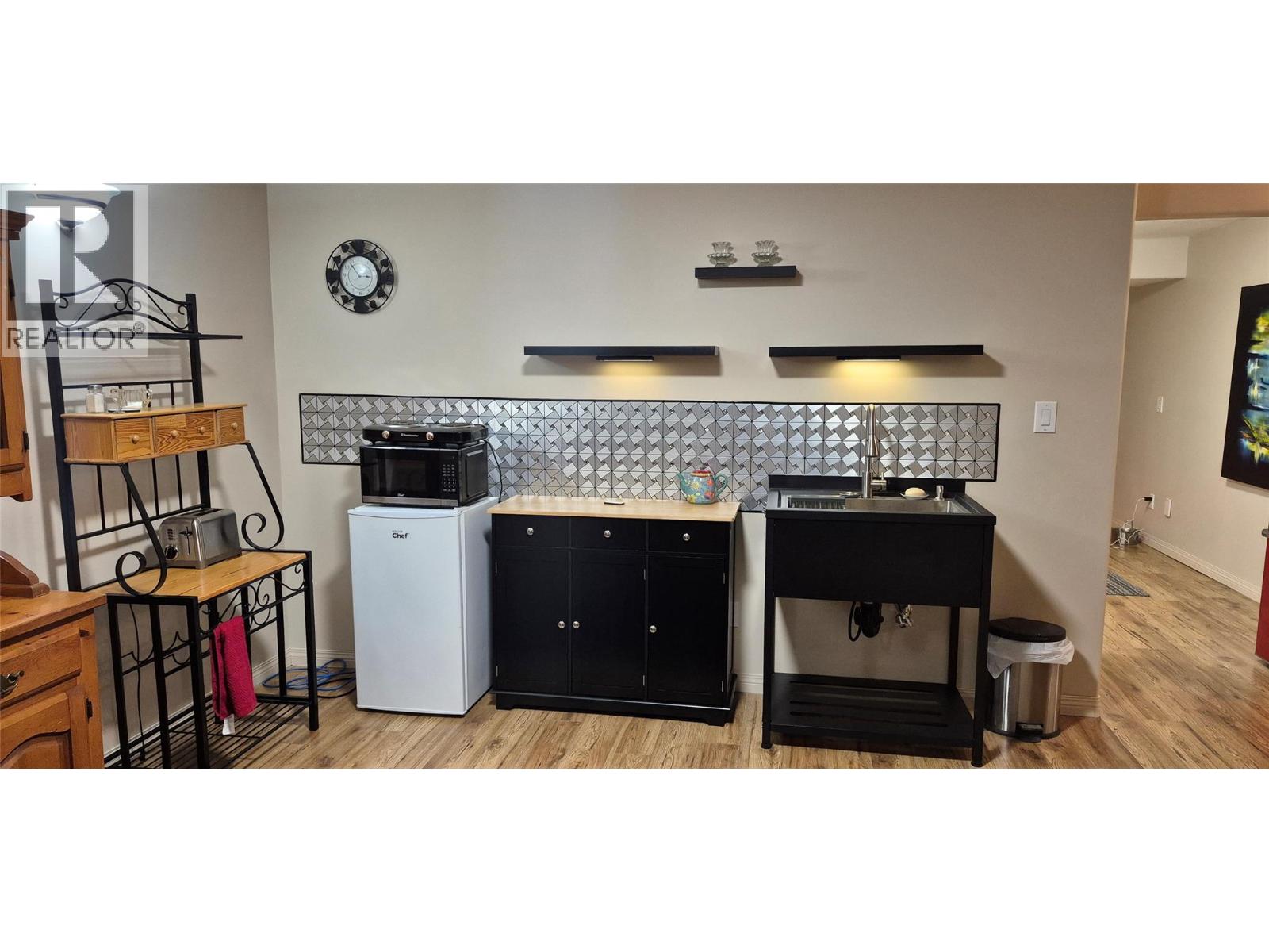 721 11 Street SE, Salmon Arm