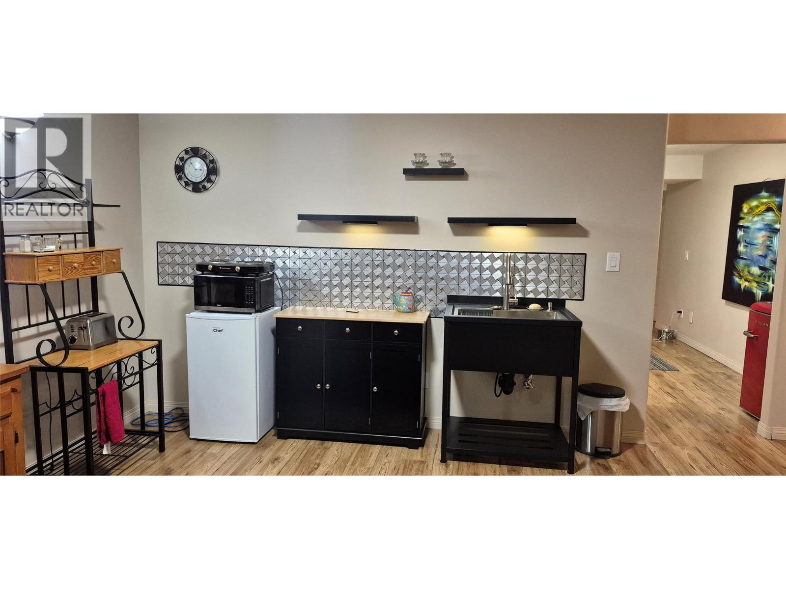 721 11 Street SE, Salmon Arm