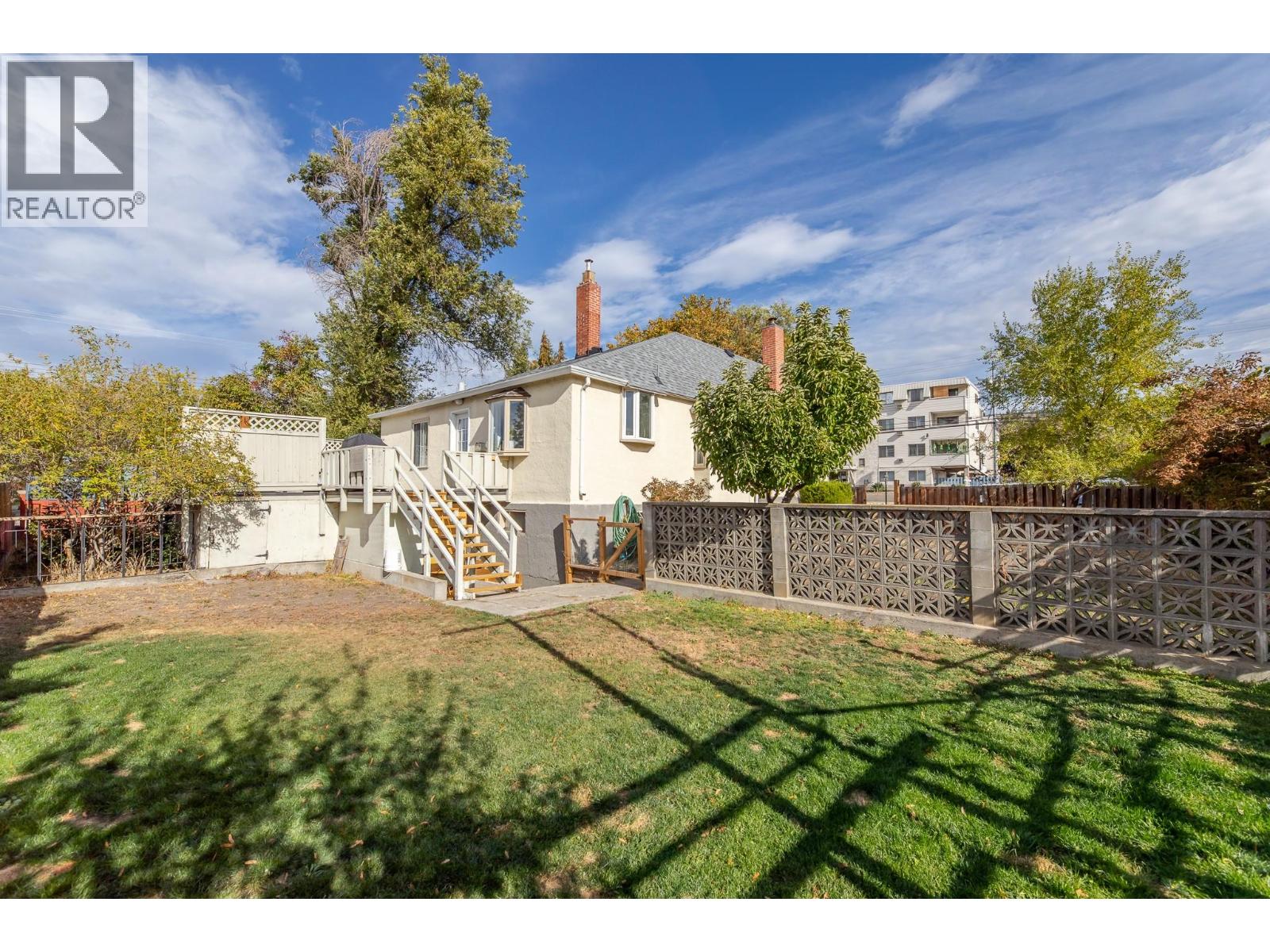 1027 Government Street, Penticton