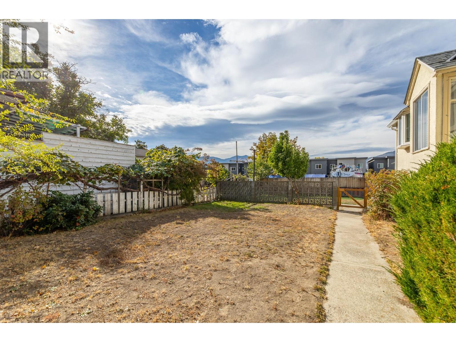 1027 Government Street, Penticton