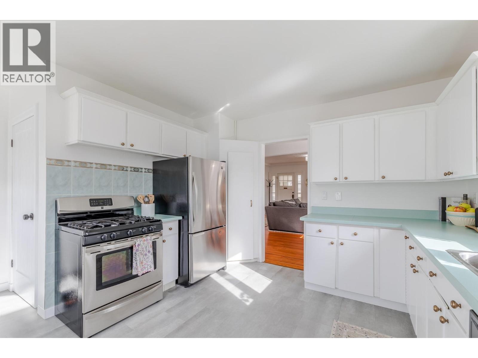 1027 Government Street, Penticton