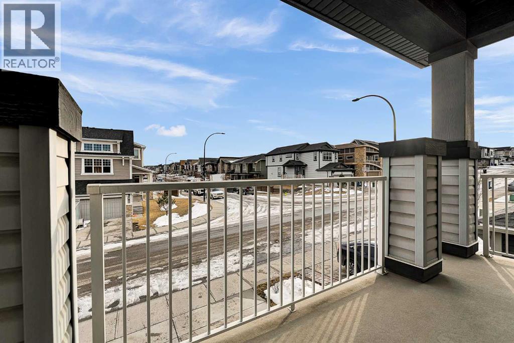 Single Family House 4 Level for Sale in  Sage Bluff View NW Sage Hill Calgary 