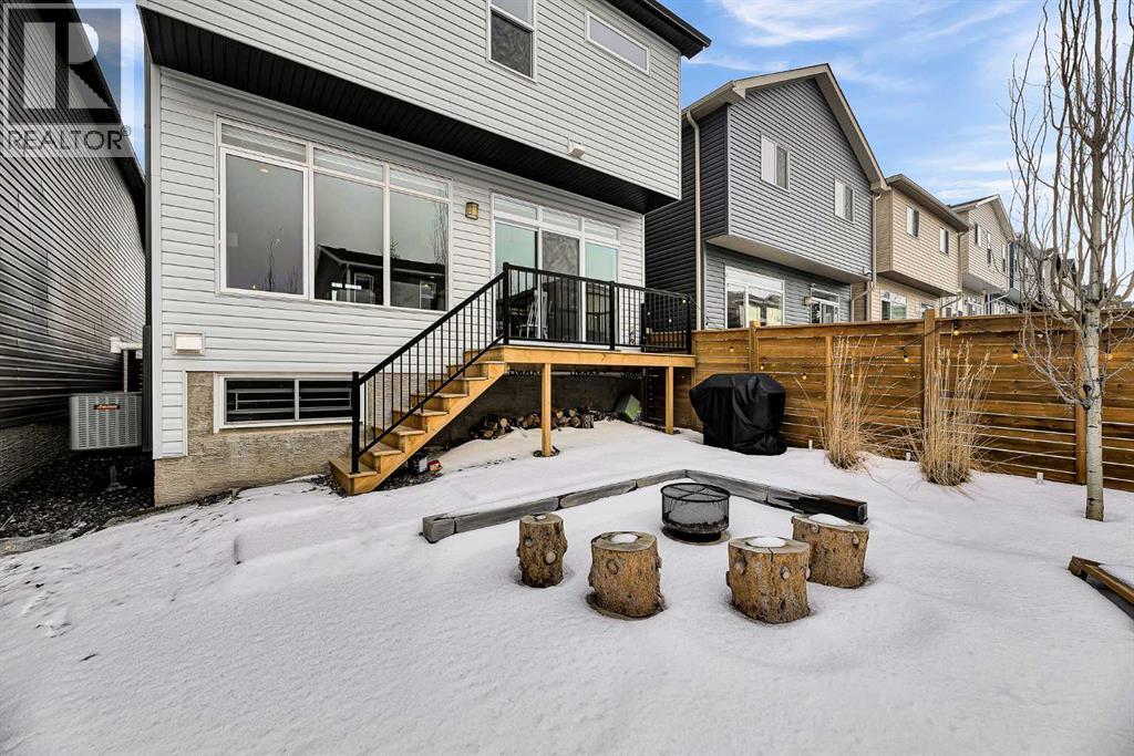 Single Family House 4 Level for Sale in  Sage Bluff View NW Sage Hill Calgary 