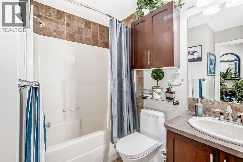 201 Sunset Drive, Cochrane