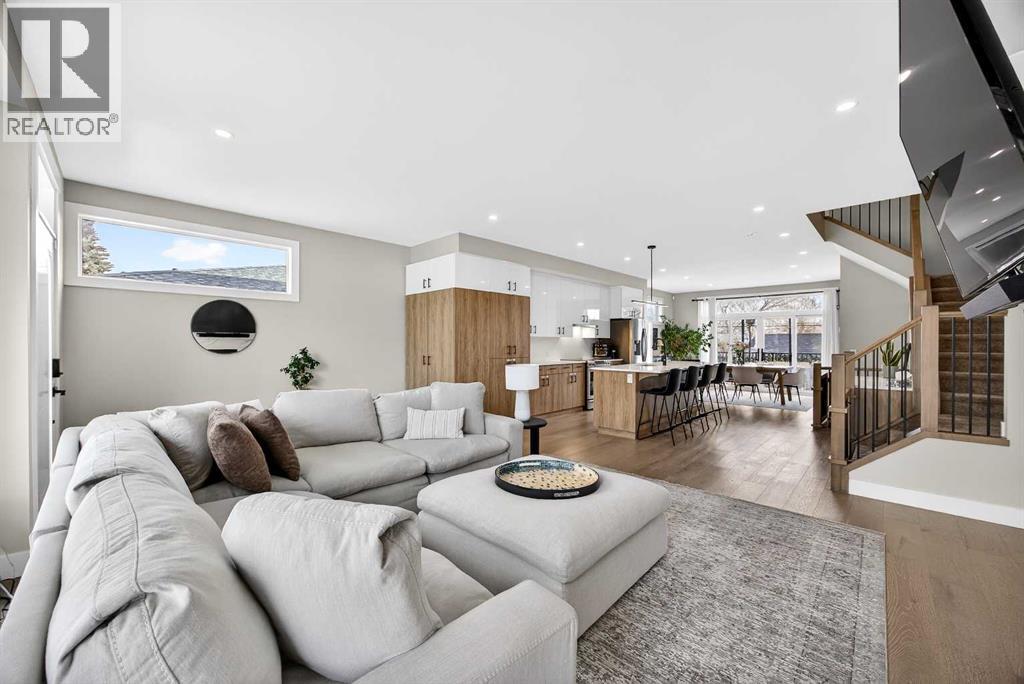 Single Family House for Sale in  Heston Street NW Highwood Calgary 