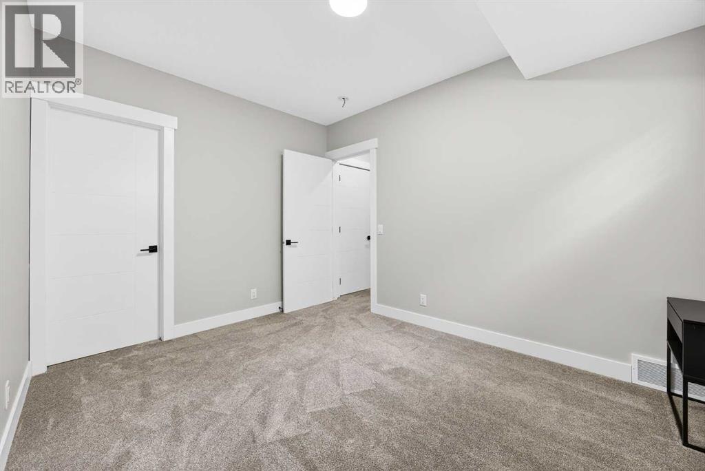 Single Family House for Sale in  Heston Street NW Highwood Calgary 