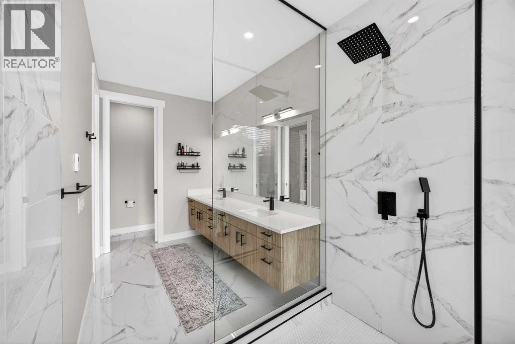 Single Family House for Sale in  Heston Street NW Highwood Calgary 