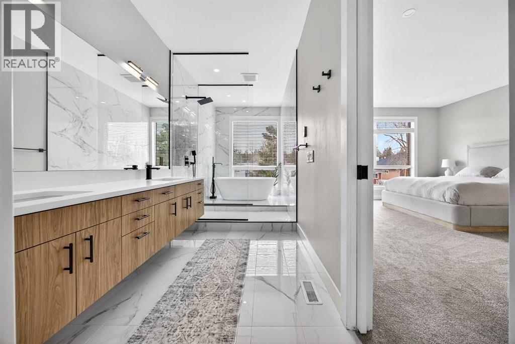 Single Family House for Sale in  Heston Street NW Highwood Calgary 