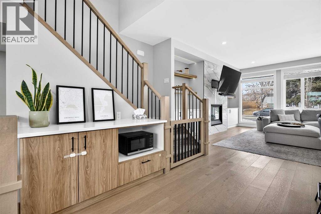 Single Family House for Sale in  Heston Street NW Highwood Calgary 