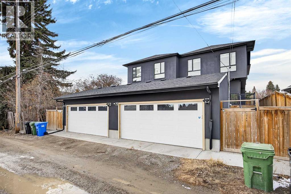 Single Family House for Sale in  Heston Street NW Highwood Calgary 