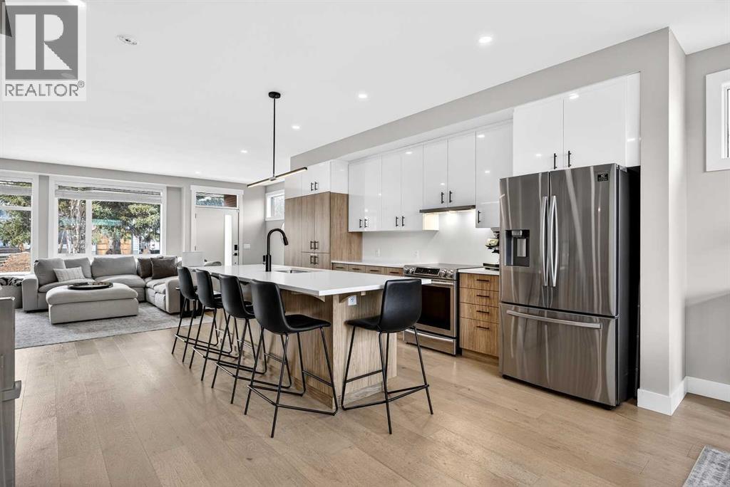 Single Family House for Sale in  Heston Street NW Highwood Calgary 