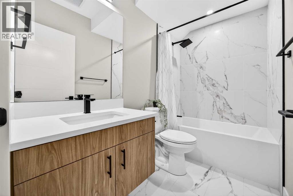 Single Family House for Sale in  Heston Street NW Highwood Calgary 