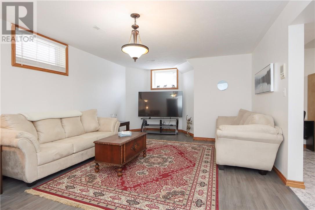 670 Moonrock Avenue, Sudbury, Ontario, P3E5Z6 — Photo 48