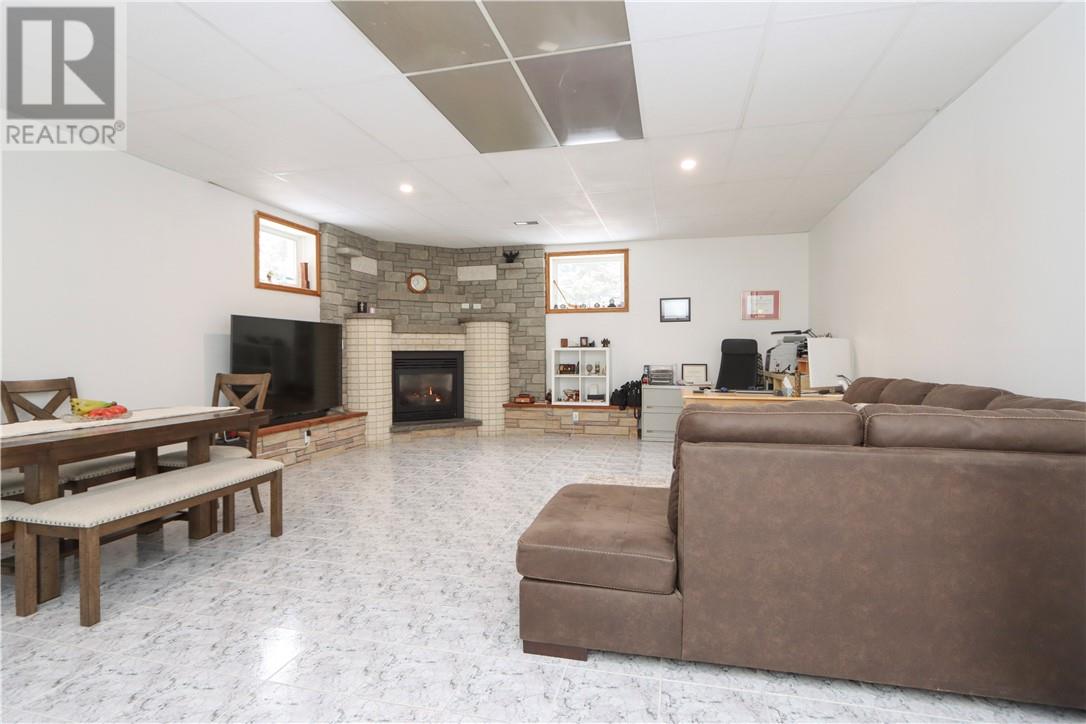 670 Moonrock Avenue, Sudbury, Ontario, P3E5Z6 — Photo 88