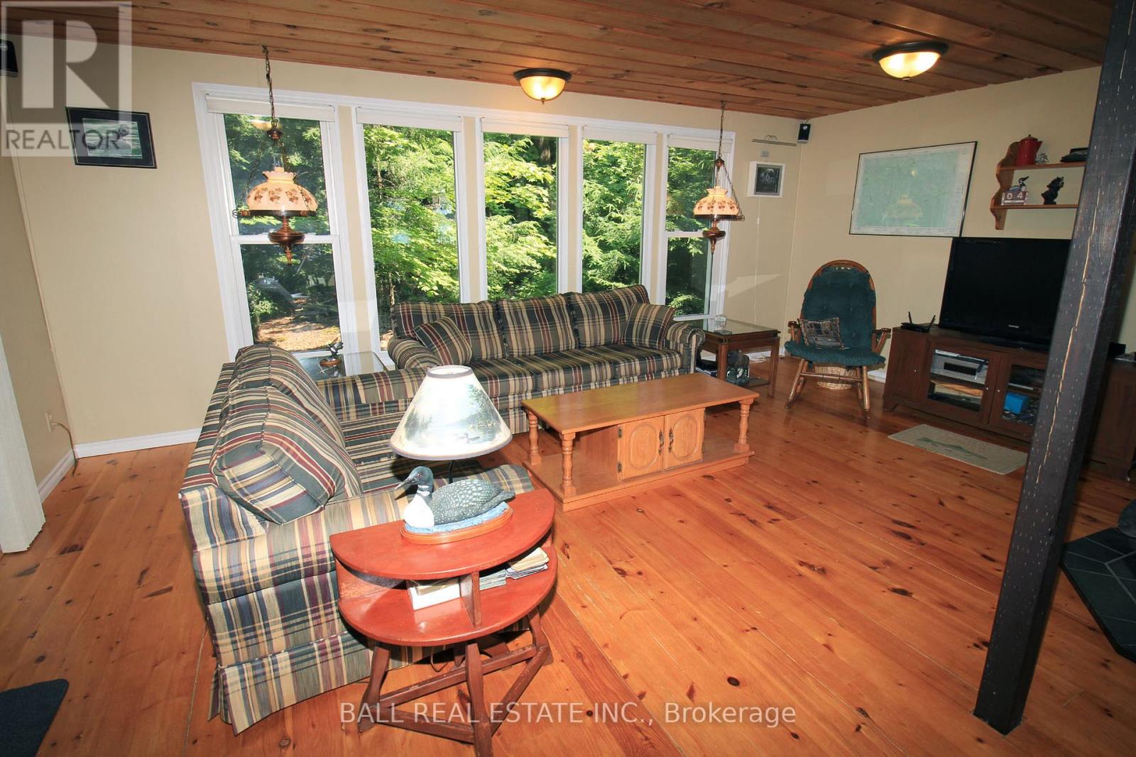312 LIMERICK LAKE - Image 10