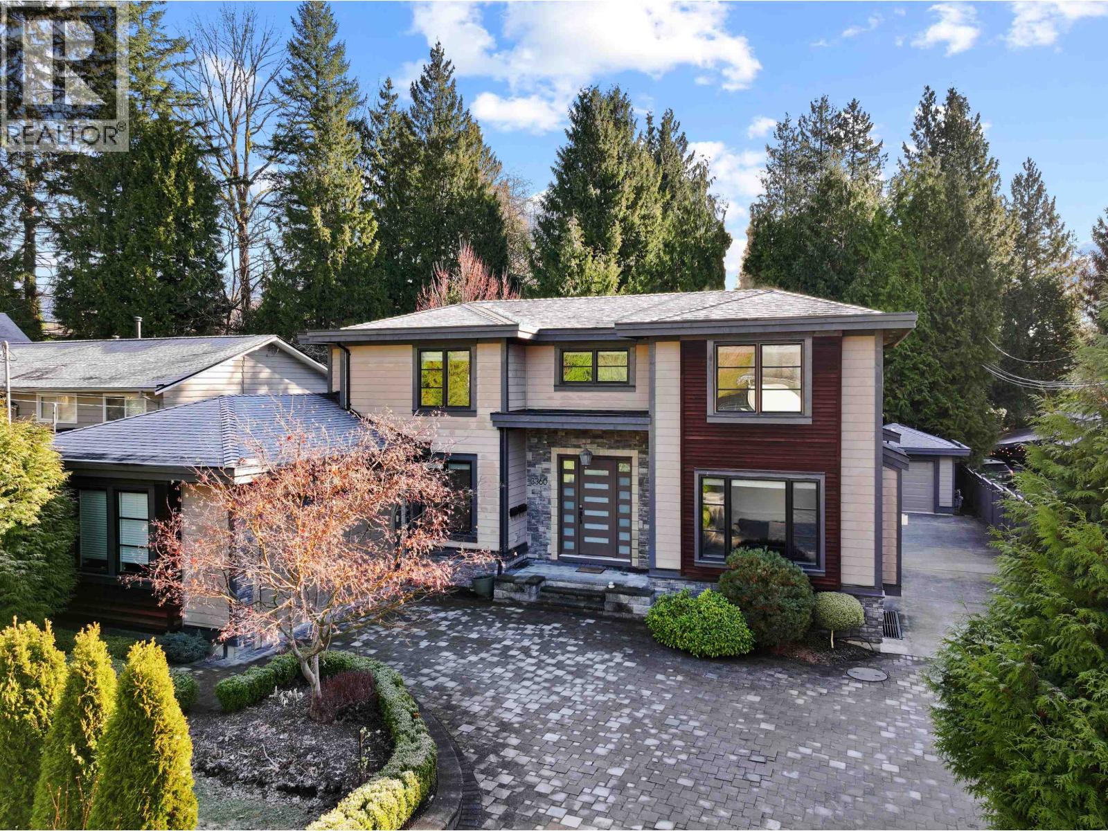 3360 BAIRD ROAD, North Vancouver