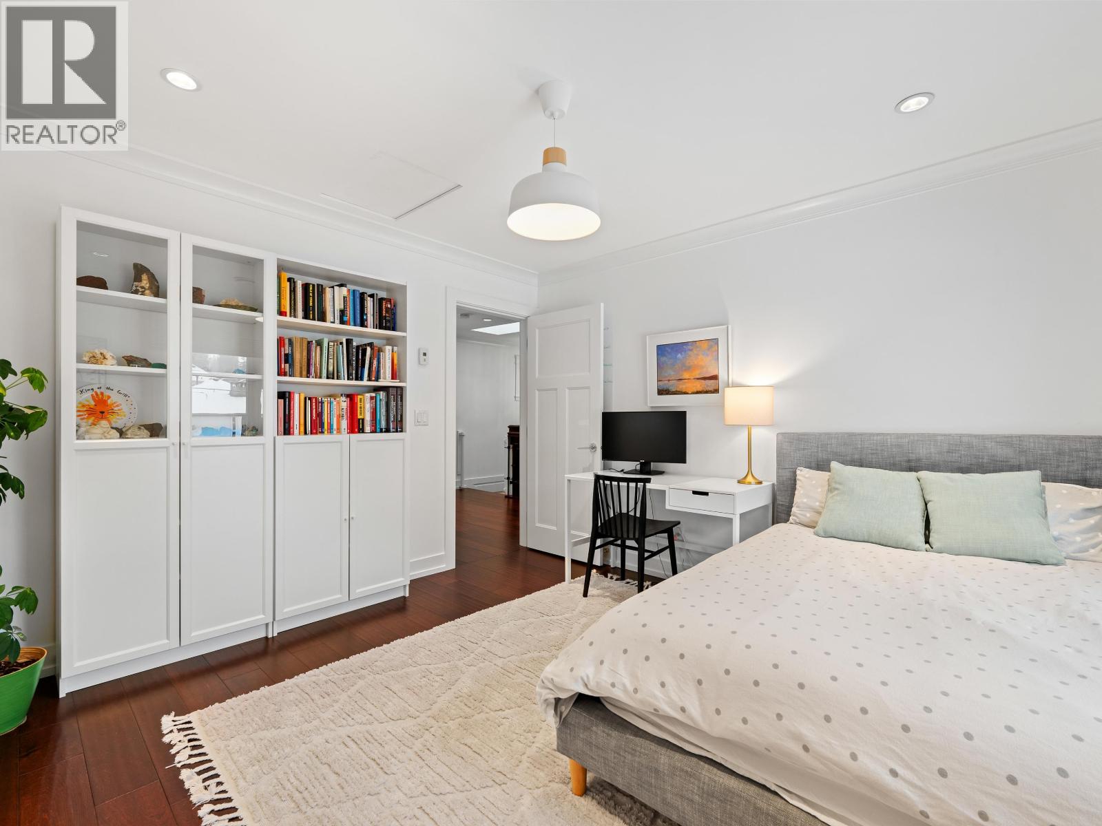 3360 BAIRD ROAD, North Vancouver