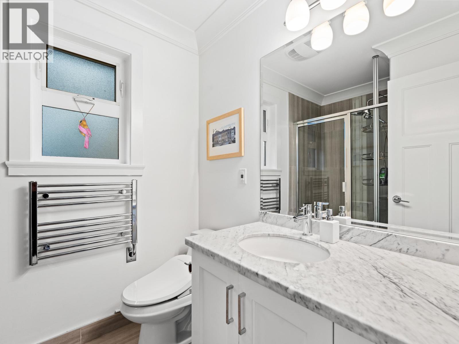 3360 BAIRD ROAD, North Vancouver