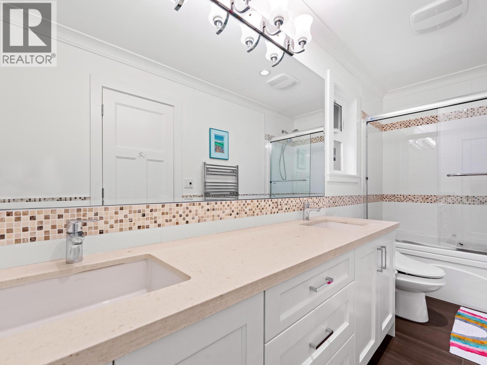 3360 BAIRD ROAD, North Vancouver