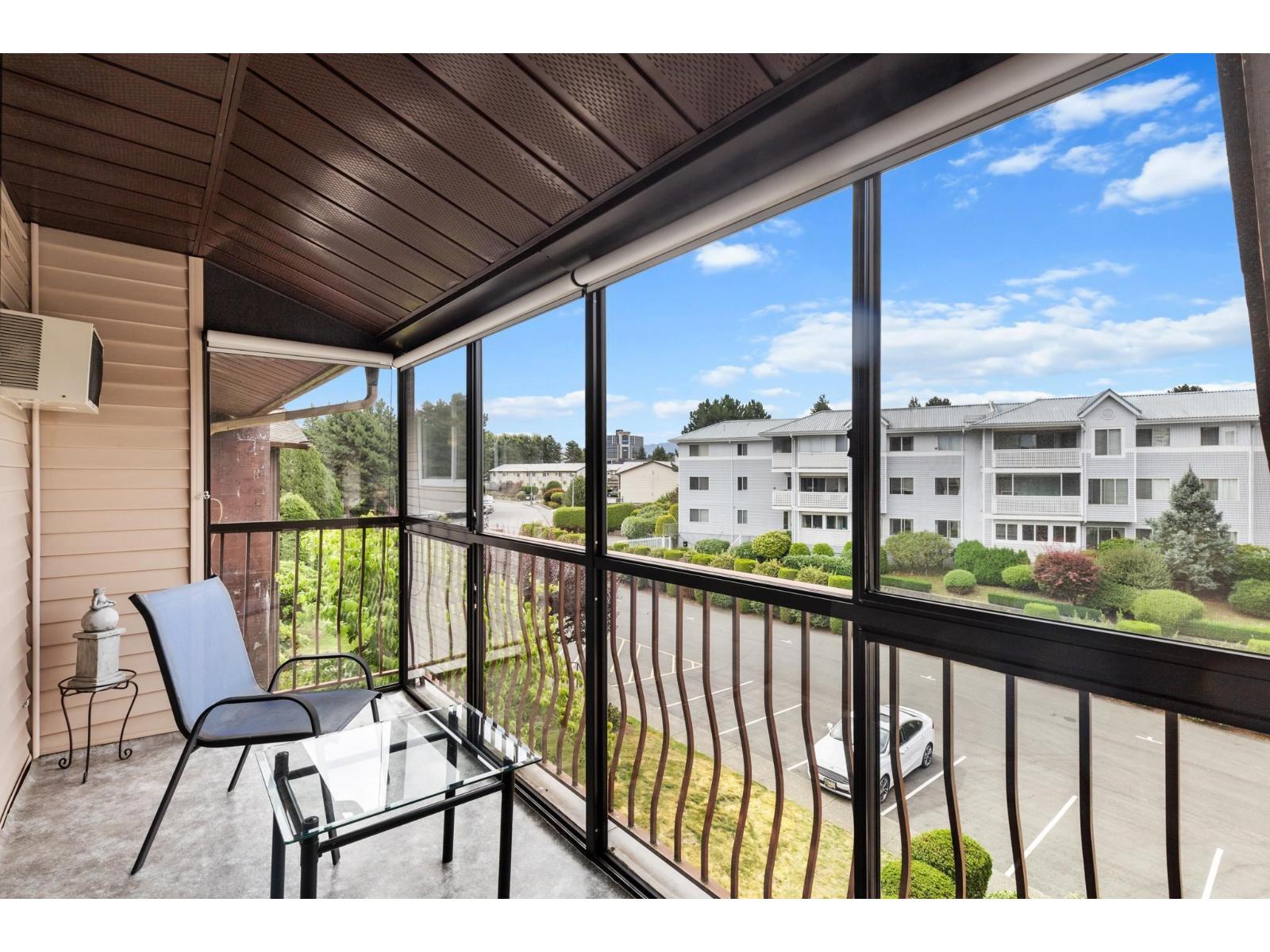 303 32910 AMICUS PLACE, Abbotsford