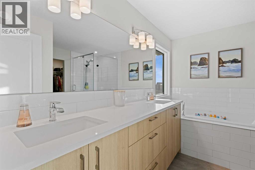 Single Family House for Sale in  Cranbrook Mount SE Cranston Calgary 