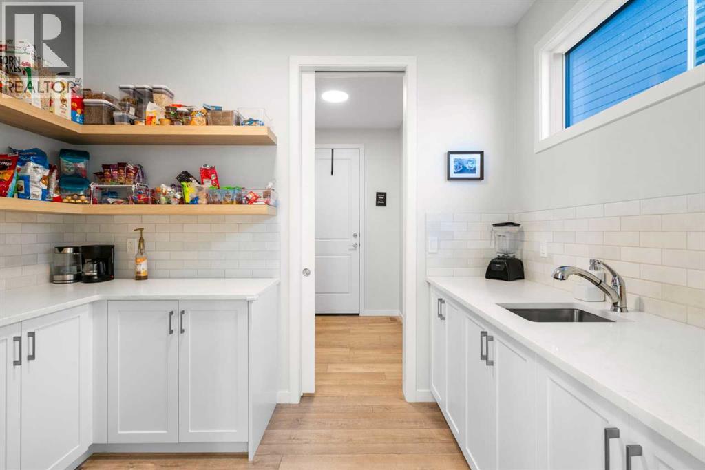 Single Family House for Sale in  Cranbrook Mount SE Cranston Calgary 