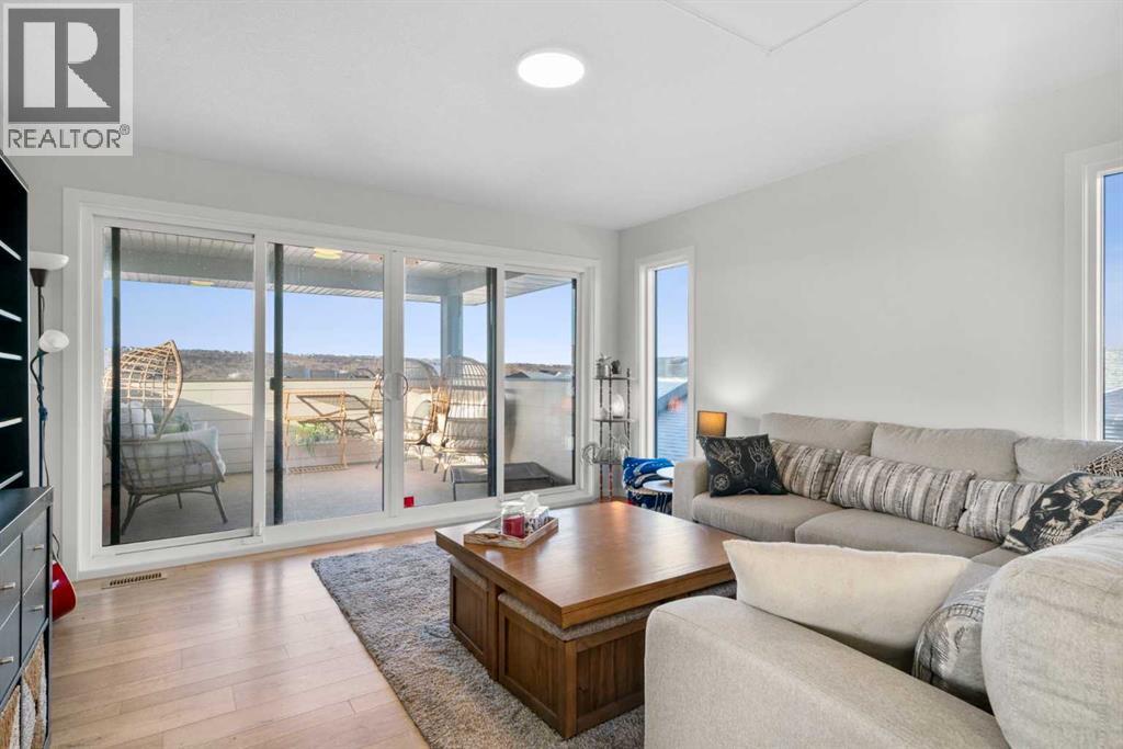 Single Family House for Sale in  Cranbrook Mount SE Cranston Calgary 