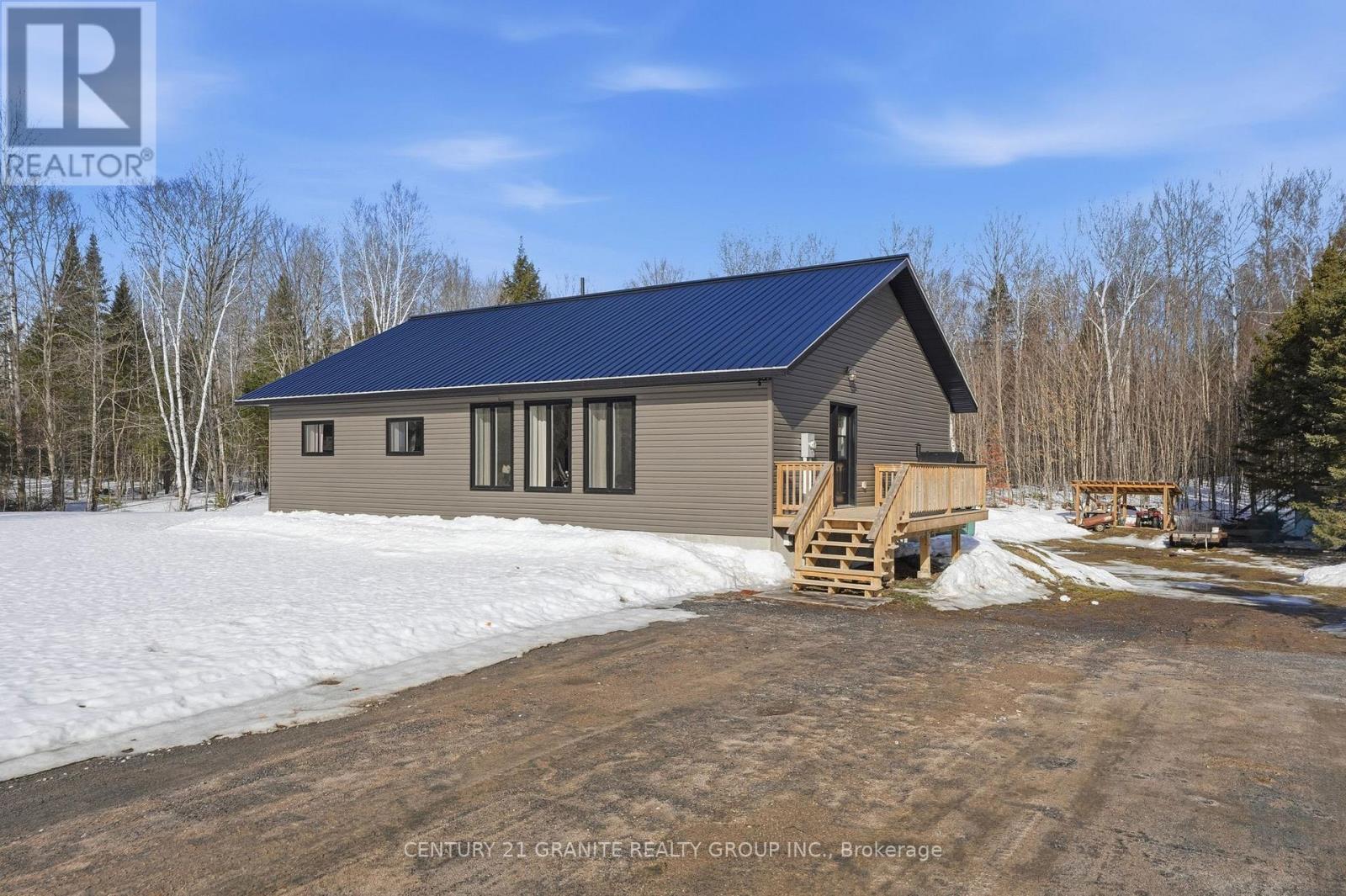 36 FRASER LAKE ROAD, Carlow/Mayo (Carlow Ward), Ontario