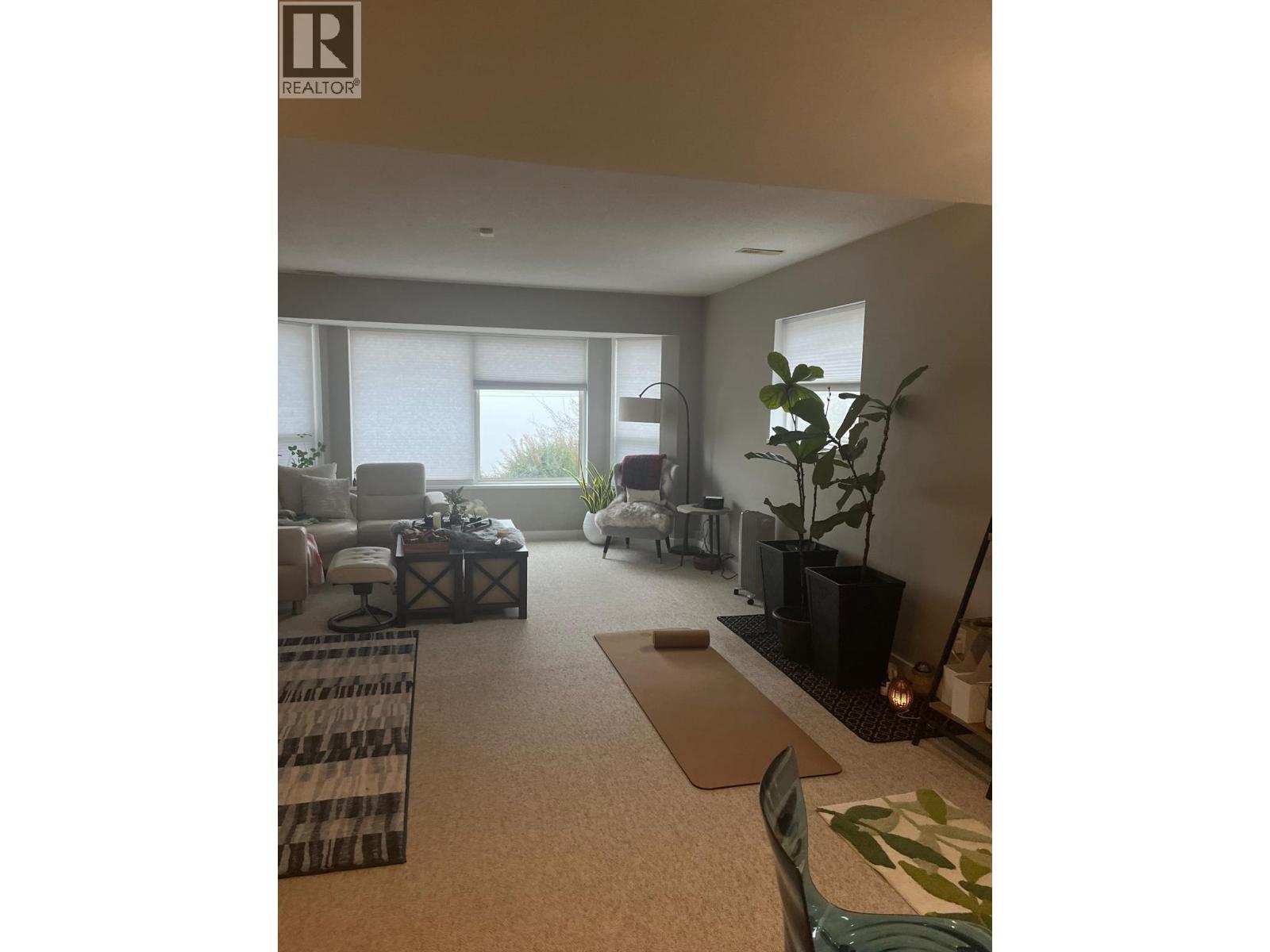 7415 Valley Heights Drive, Grand Forks