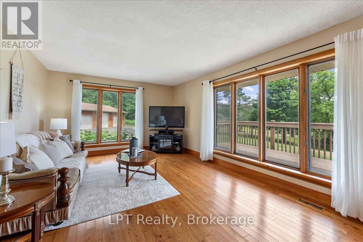 9640 DAGMAR ROAD - 12