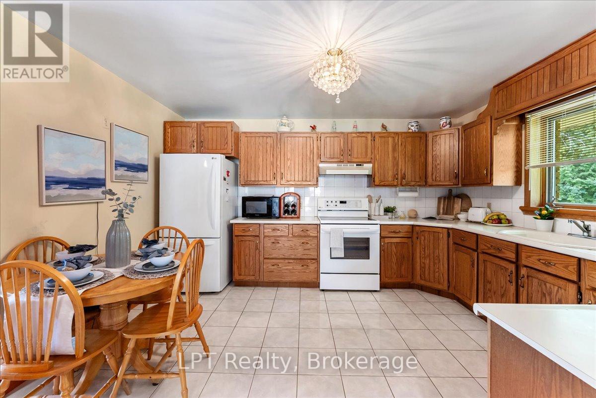 9640 DAGMAR ROAD - 19