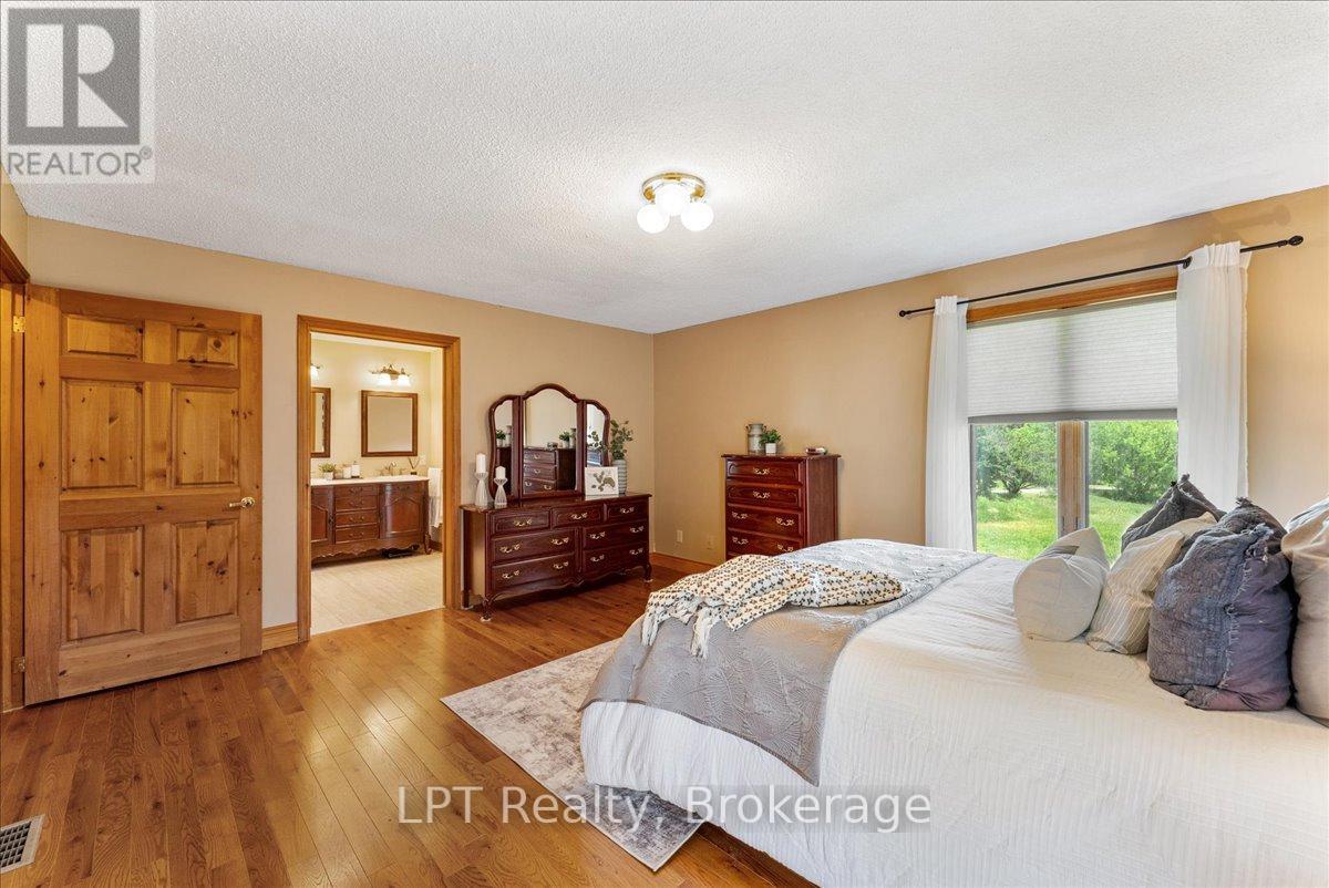 9640 DAGMAR ROAD - 28