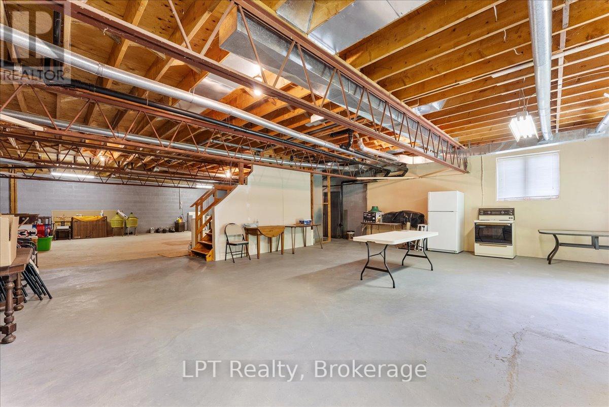 9640 DAGMAR ROAD - 39