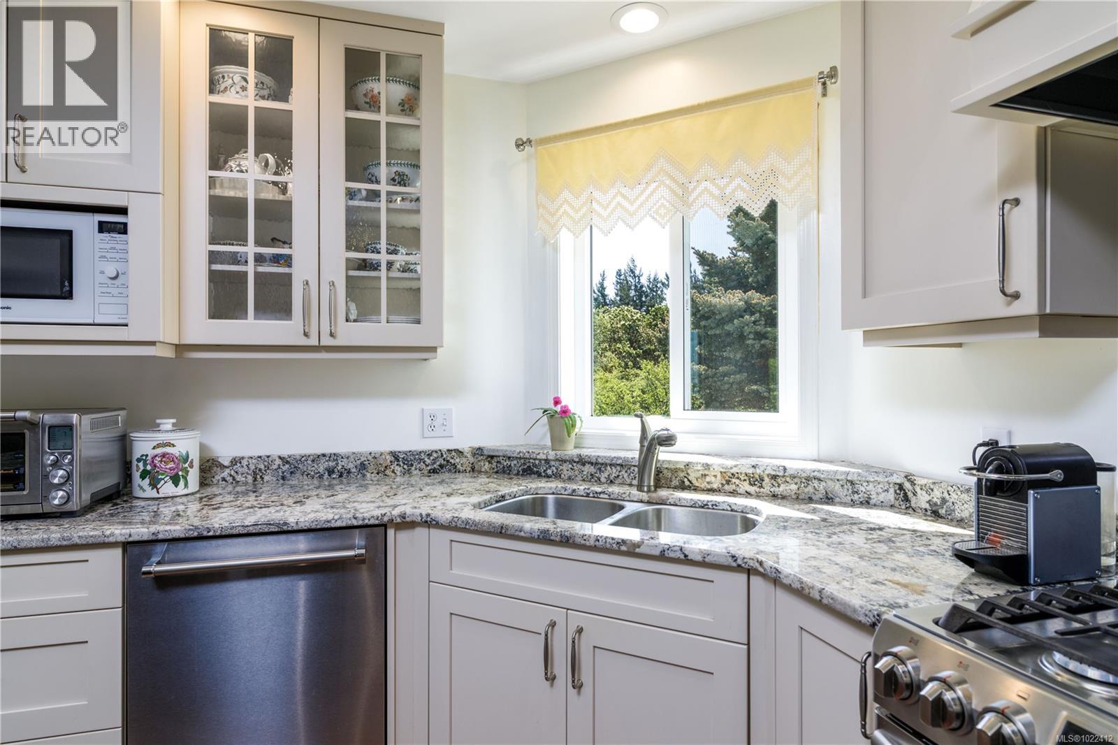  4910 Rocky Point Road, Metchosin