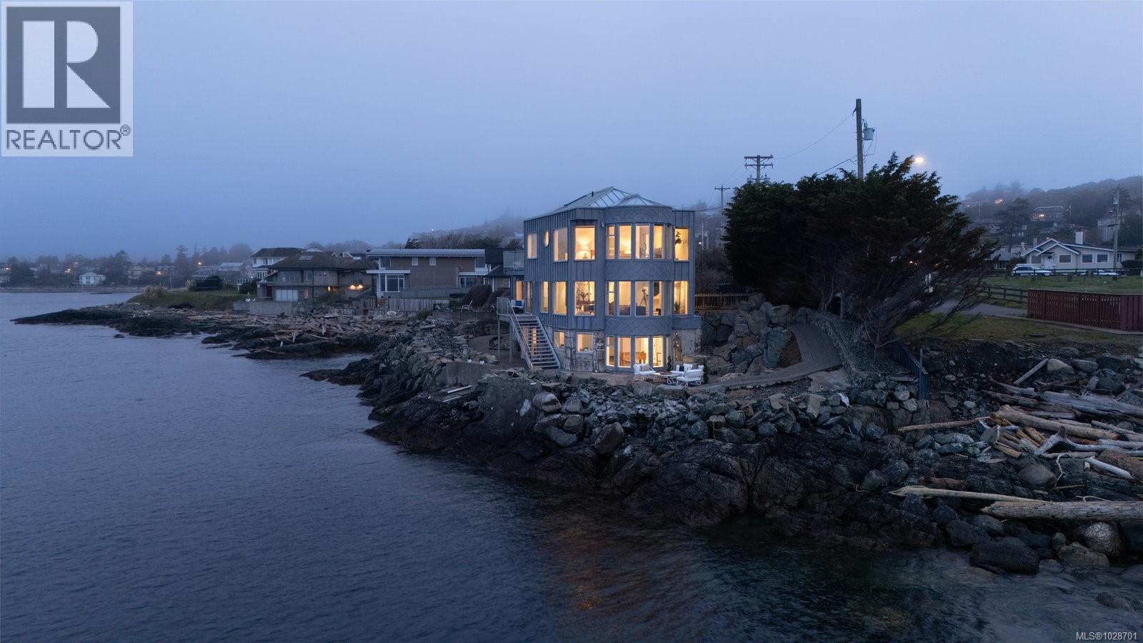  2179 Crescent Road, Oak Bay