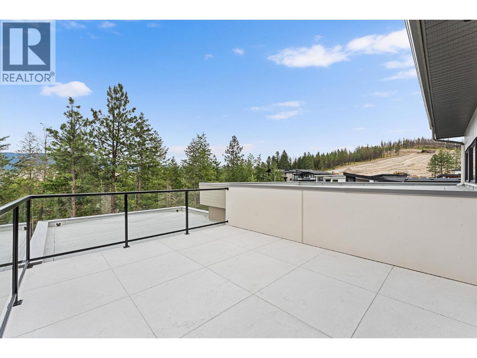  10313 Long Road, Lake Country